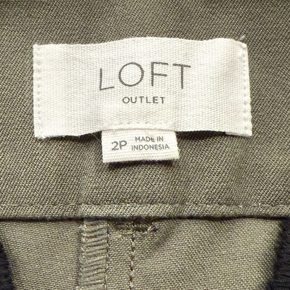 NWOT LOFT Sutton Skinny Ankle Petite - Picture 4 of 5